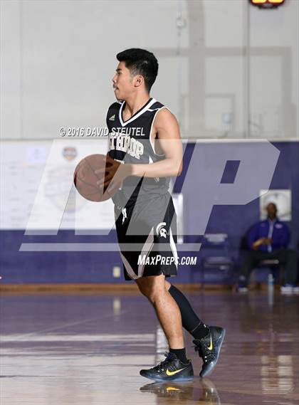 Thumbnail 3 in Lathrop vs. Washington (St. Hope Elite Classic) photogallery.