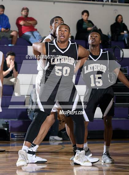 Thumbnail 1 in Lathrop vs. Washington (St. Hope Elite Classic) photogallery.