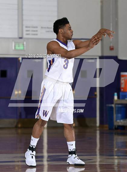 Thumbnail 3 in Lathrop vs. Washington (St. Hope Elite Classic) photogallery.