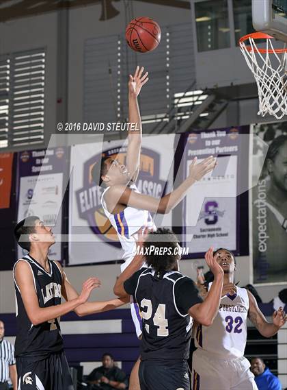 Thumbnail 1 in Lathrop vs. Washington (St. Hope Elite Classic) photogallery.