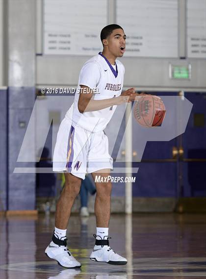 Thumbnail 2 in Lathrop vs. Washington (St. Hope Elite Classic) photogallery.