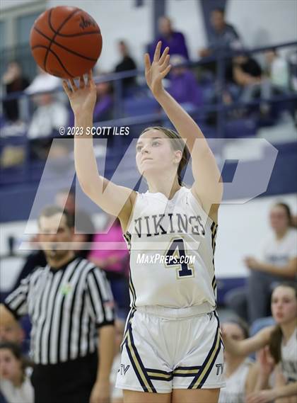 Thumbnail 2 in Bloom-Carroll @ Teays Valley photogallery.