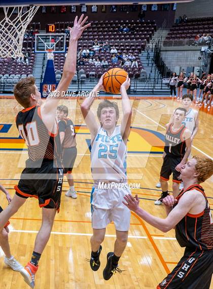 Thumbnail 2 in Piute vs. Valley (UHSAA 1A Quarterfinal) photogallery.