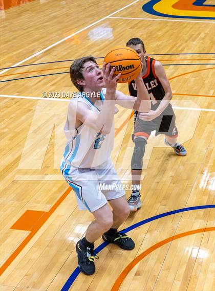 Thumbnail 1 in Piute vs. Valley (UHSAA 1A Quarterfinal) photogallery.