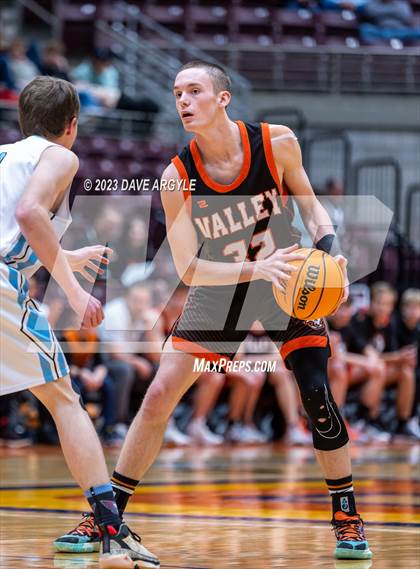 Thumbnail 1 in Piute vs. Valley (UHSAA 1A Quarterfinal) photogallery.