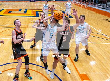 Thumbnail 1 in Piute vs. Valley (UHSAA 1A Quarterfinal) photogallery.