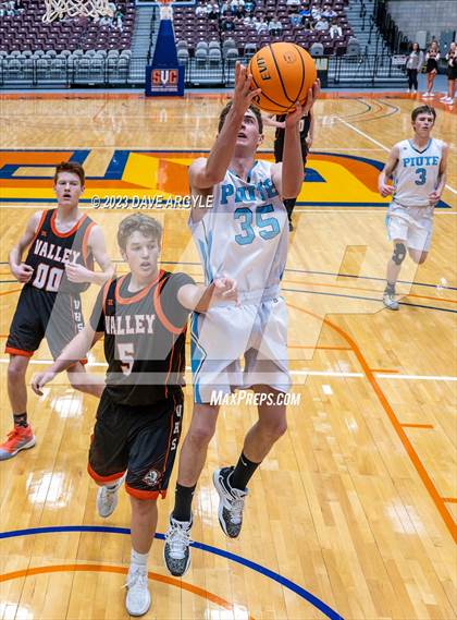Thumbnail 2 in Piute vs. Valley (UHSAA 1A Quarterfinal) photogallery.