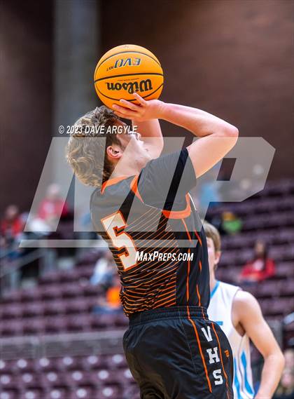 Thumbnail 3 in Piute vs. Valley (UHSAA 1A Quarterfinal) photogallery.