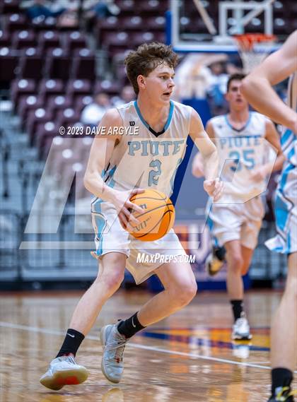 Thumbnail 3 in Piute vs. Valley (UHSAA 1A Quarterfinal) photogallery.