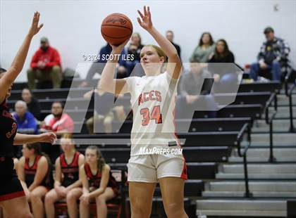 Thumbnail 3 in Circleville @ Amanda-Clearcreek photogallery.