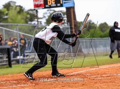 Thumbnail 1 in White Oak @ Havelock photogallery.