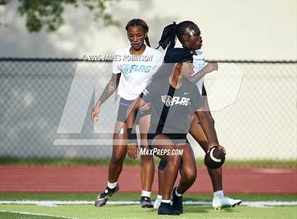 Thumbnail 3 in Paxon School For Advanced Studies vs Southeast Bullouch (Nike Summer Tournament) photogallery.