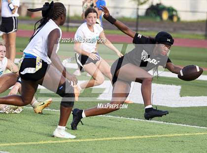 Thumbnail 3 in Paxon School For Advanced Studies vs Southeast Bullouch (Nike Summer Tournament) photogallery.