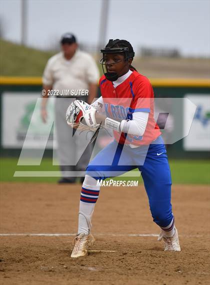 Thumbnail 2 in Morton Ranch vs Oak Ridge (Brenham Tournament) photogallery.