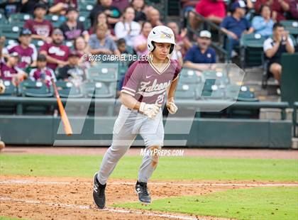 Thumbnail 3 in Los Fresnos vs. Lake Travis (UIL Region IV 6A Baseball Regional Semifinal) photogallery.