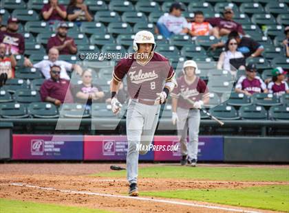 Thumbnail 3 in Los Fresnos vs. Lake Travis (UIL Region IV 6A Baseball Regional Semifinal) photogallery.