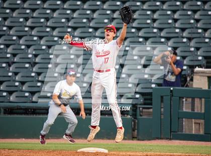 Thumbnail 3 in Los Fresnos vs. Lake Travis (UIL Region IV 6A Baseball Regional Semifinal) photogallery.