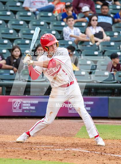 Thumbnail 1 in Los Fresnos vs. Lake Travis (UIL Region IV 6A Baseball Regional Semifinal) photogallery.