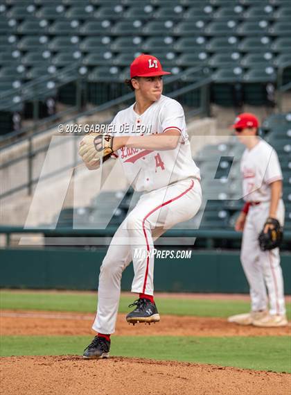 Thumbnail 1 in Los Fresnos vs. Lake Travis (UIL Region IV 6A Baseball Regional Semifinal) photogallery.