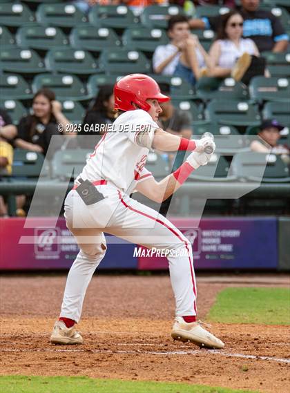 Thumbnail 1 in Los Fresnos vs. Lake Travis (UIL Region IV 6A Baseball Regional Semifinal) photogallery.