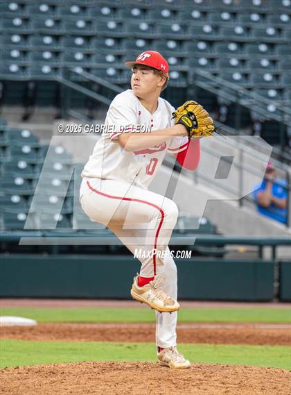 Thumbnail 3 in Los Fresnos vs. Lake Travis (UIL Region IV 6A Baseball Regional Semifinal) photogallery.