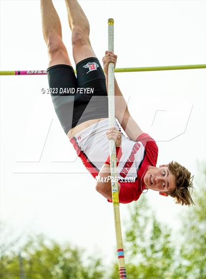 Thumbnail 2 in Jim Barron Championships photogallery.