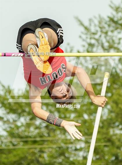 Thumbnail 2 in Jim Barron Championships photogallery.