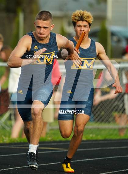 Thumbnail 1 in Jim Barron Championships photogallery.
