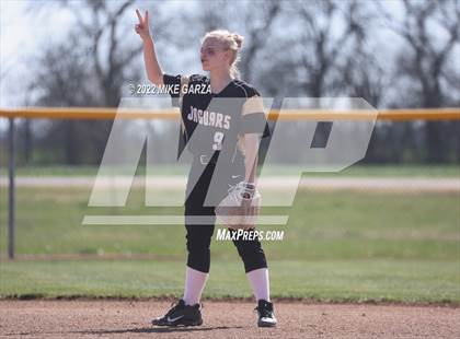 Thumbnail 2 in Andover Central @ Eisenhower photogallery.