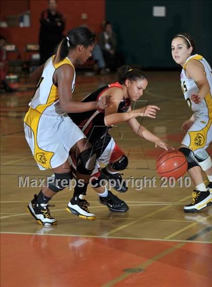 Thumbnail 2 in Yucca Valley vs. Rancho Verde (Lady Bears Holiday Classic Semi Finals) photogallery.