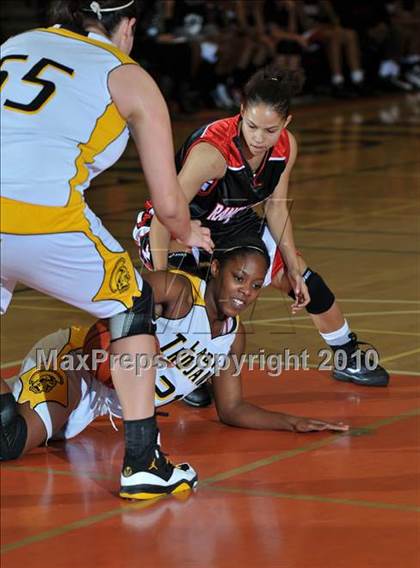 Thumbnail 1 in Yucca Valley vs. Rancho Verde (Lady Bears Holiday Classic Semi Finals) photogallery.