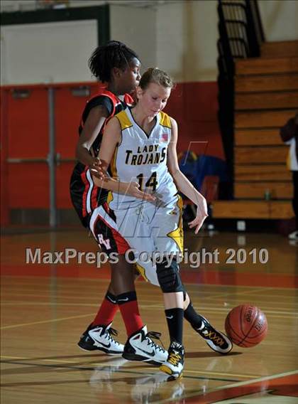 Thumbnail 2 in Yucca Valley vs. Rancho Verde (Lady Bears Holiday Classic Semi Finals) photogallery.
