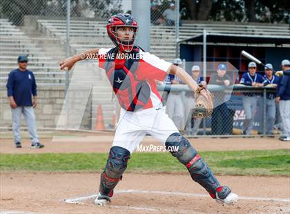 Thumbnail 3 in Montebello vs La Salle photogallery.