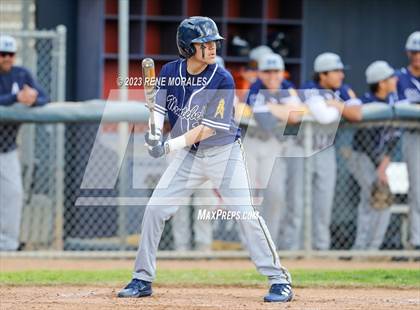 Thumbnail 3 in Montebello vs La Salle photogallery.
