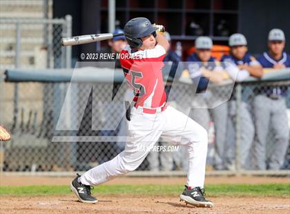 Thumbnail 1 in Montebello vs La Salle photogallery.