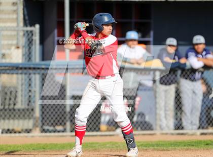 Thumbnail 2 in Montebello vs La Salle photogallery.