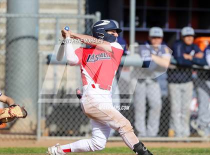 Thumbnail 2 in Montebello vs La Salle photogallery.