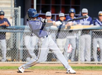 Thumbnail 2 in Montebello vs La Salle photogallery.
