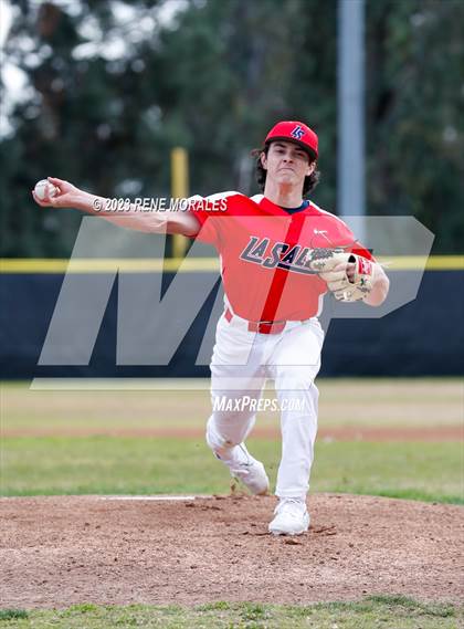 Thumbnail 1 in Montebello vs La Salle photogallery.