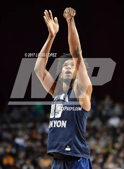Thumbnail 2 in Sierra Canyon vs. Bishop Montgomery (CIF SS Playoff Open DIV Semi Final) photogallery.