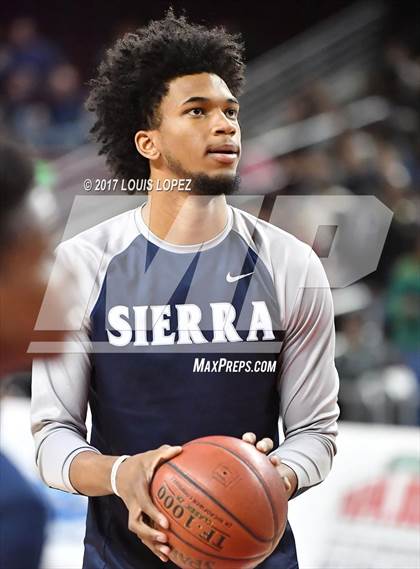 Thumbnail 1 in Sierra Canyon vs. Bishop Montgomery (CIF SS Playoff Open DIV Semi Final) photogallery.
