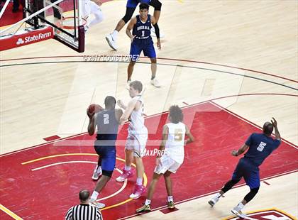 Thumbnail 2 in Sierra Canyon vs. Bishop Montgomery (CIF SS Playoff Open DIV Semi Final) photogallery.