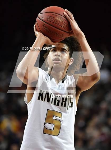 Thumbnail 1 in Sierra Canyon vs. Bishop Montgomery (CIF SS Playoff Open DIV Semi Final) photogallery.