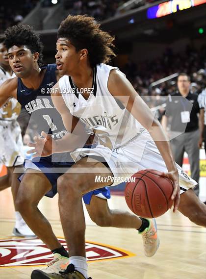 Thumbnail 3 in Sierra Canyon vs. Bishop Montgomery (CIF SS Playoff Open DIV Semi Final) photogallery.