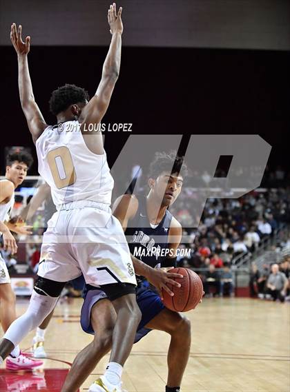 Thumbnail 1 in Sierra Canyon vs. Bishop Montgomery (CIF SS Playoff Open DIV Semi Final) photogallery.
