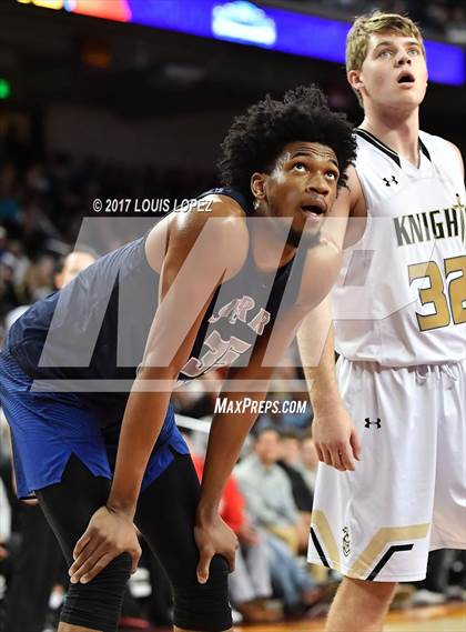 Thumbnail 3 in Sierra Canyon vs. Bishop Montgomery (CIF SS Playoff Open DIV Semi Final) photogallery.