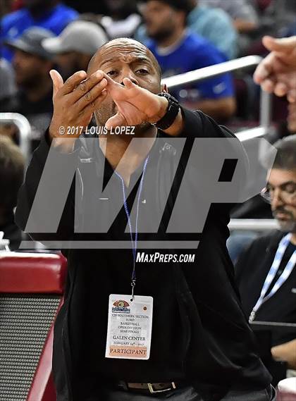 Thumbnail 1 in Sierra Canyon vs. Bishop Montgomery (CIF SS Playoff Open DIV Semi Final) photogallery.