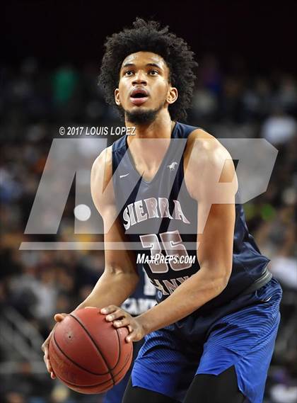 Thumbnail 2 in Sierra Canyon vs. Bishop Montgomery (CIF SS Playoff Open DIV Semi Final) photogallery.