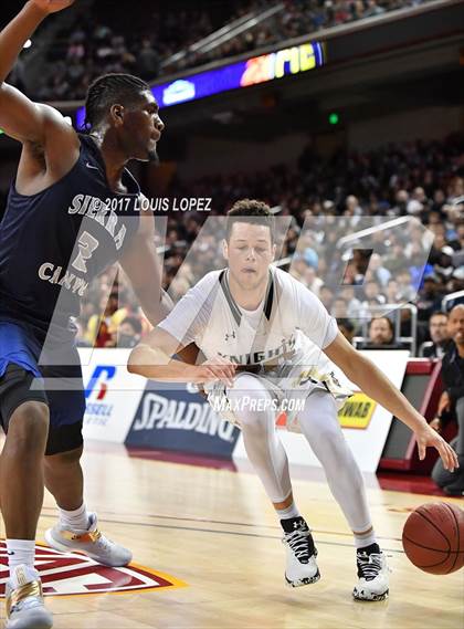Thumbnail 2 in Sierra Canyon vs. Bishop Montgomery (CIF SS Playoff Open DIV Semi Final) photogallery.