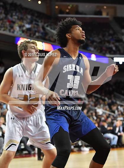 Thumbnail 3 in Sierra Canyon vs. Bishop Montgomery (CIF SS Playoff Open DIV Semi Final) photogallery.